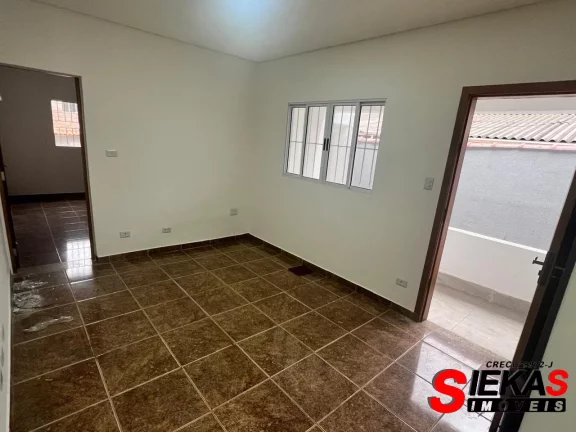 Imagem Impecável casa para locação em São Paulo-SP, bairro Jardim Vila Formosa: 2 quartos, 1 sala, 1 banheiro, 4 vagas, 100m²!