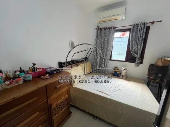 Imagem Casa Térrea à Venda na Aviação Praia Grande - 1 Quarto e Garagem
