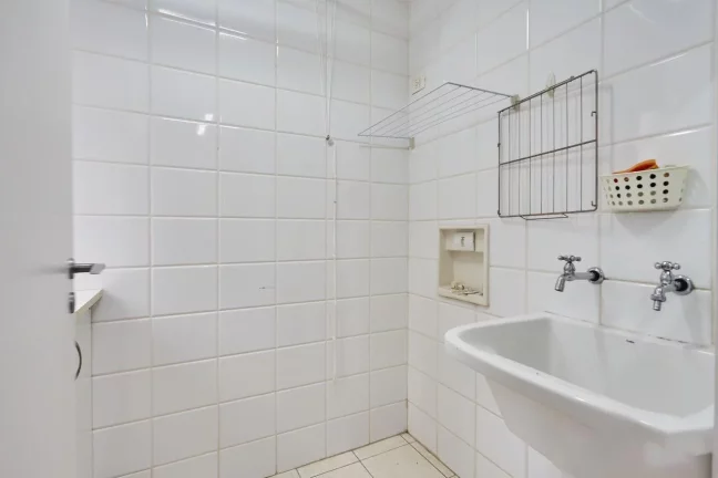 Imagem Apartamento mobiliado 2 quartos no Batel Curitiba