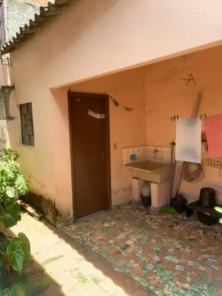 Imagem Casa com 2 dormitórios à venda, 72 m² por R$ 420.000,00 - Centro - Poá/SP