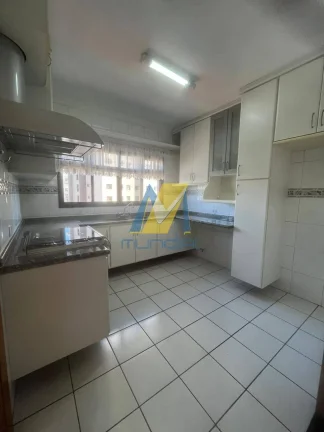 Imagem Morar no coração do Bairro Jardim com estrutura de clube. Reformado 100%.
