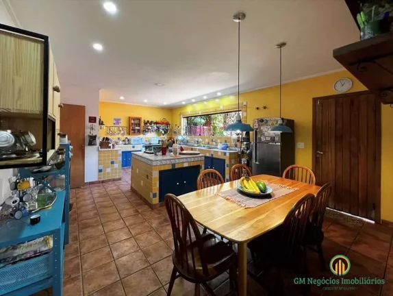 Imagem Casa com 5d/2sts - Estilo rústico, linda! Gourmet, home office, paisagismo