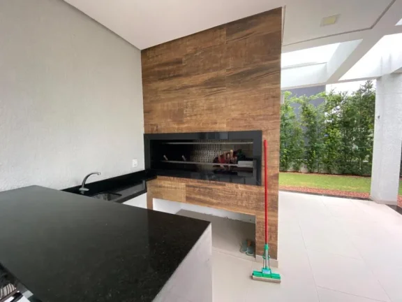 Imagem Casa em Condominio 5 Dormitórios - Bairro Atlantida