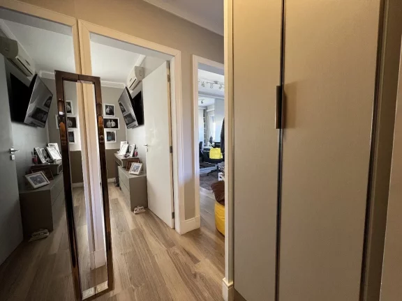 Imagem Apartamento para Venda em Florianópolis / SC no bairro Capoeiras