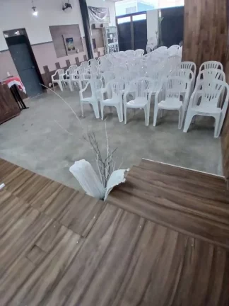 Imagem Salão para alugar, 100 m² por R$ 5.500,00/mês - Centro - Suzano/SP