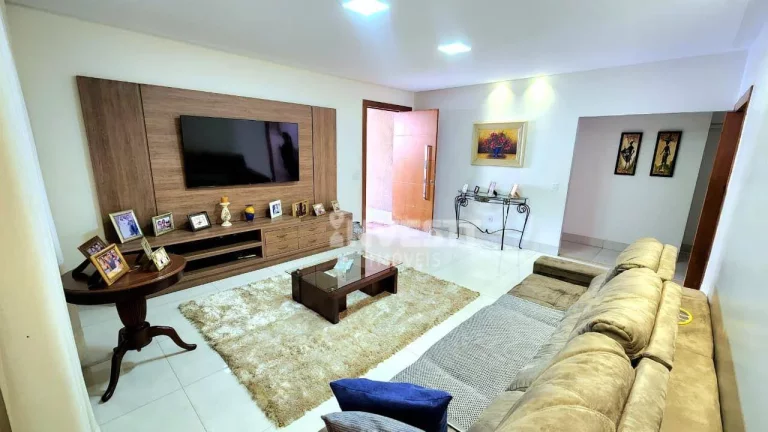 Imagem Casa à venda na Cidade Jardim - Goiânia/GO