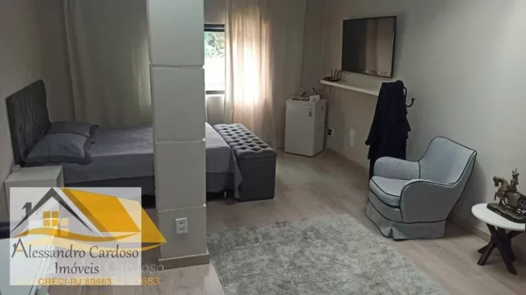 Imagem Vendo casa de alto padrão com piscina e sauna no Centro de Friburgo