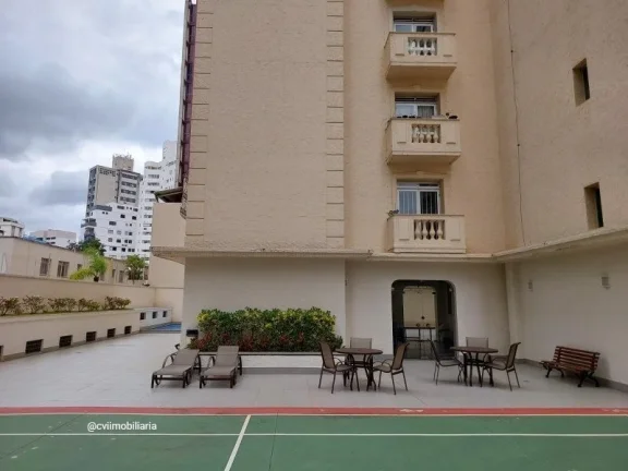 Imagem Descubra seu novo lar no coração do bairro Funcionários, em Belo Horizonte! Este espaçoso aparta...