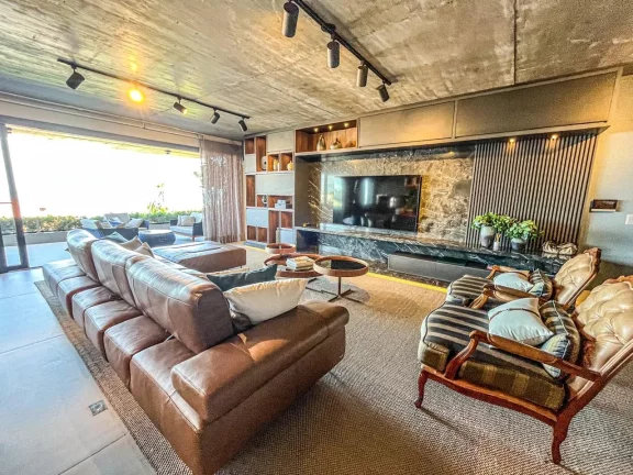 Imagem Apartamento à venda, com 4 quartos, 258m²