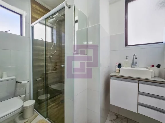 Imagem Apartamento para Venda em Guarujá / SP no bairro Pitangueiras