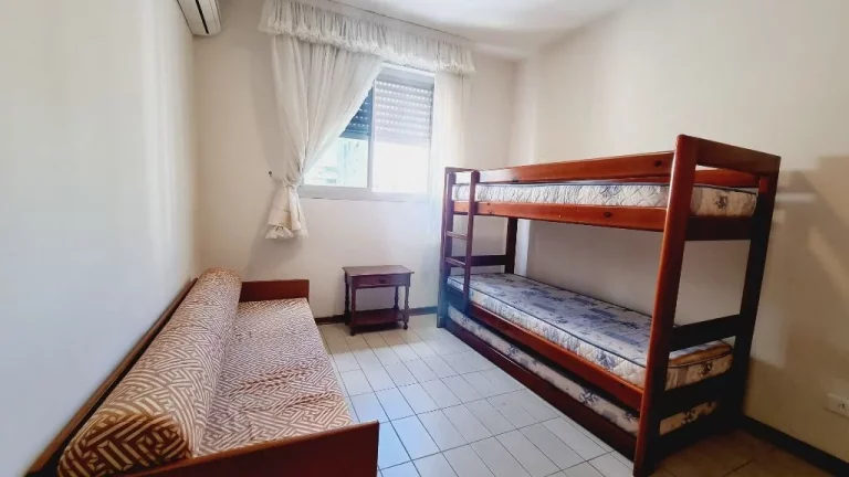 Imagem Apartamento com 3 dormitórios à venda, 140 m² - Pitangueiras - Guarujá/SP