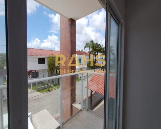 Imagem Triplex no Capri casa 1 com eelvador na Praia do Capri. 05 Suítes, sendo 1 master, 02 Vagas de gara...