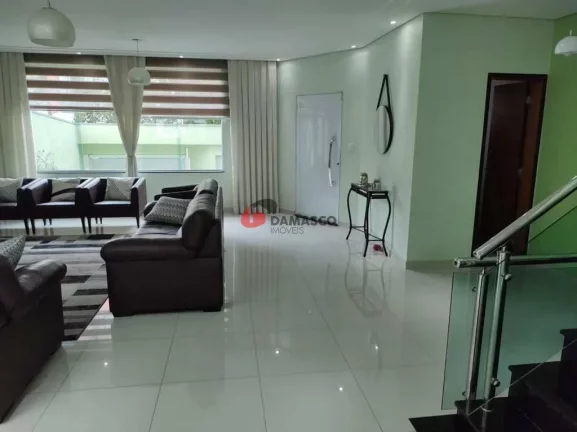 Imagem Sobrado à venda 3 Quartos, 3 Suites, 10 Vagas, 399M², Olímpico, São Caetano do Sul - SP
