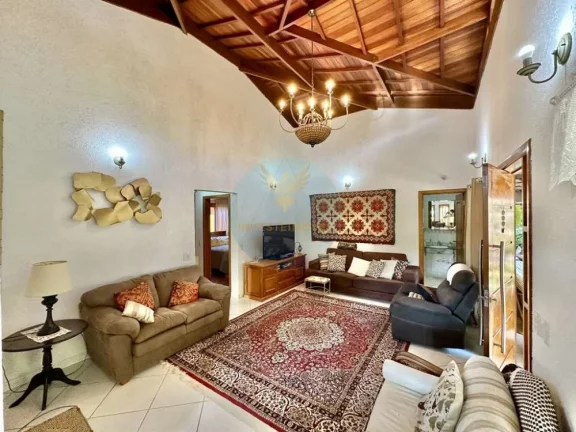 Imagem Casa em Condomínio a Venda no bairro Granja Viana - Carapicuíba, SP