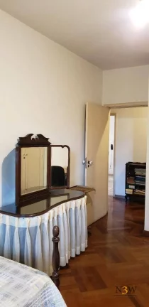 Imagem Casa térrea à venda no Alto de Pinheiros São Paulo SP com 3 dormitórios, 1 suíte, 4 vagas de garagem e 330m² na Rua Barajuba.