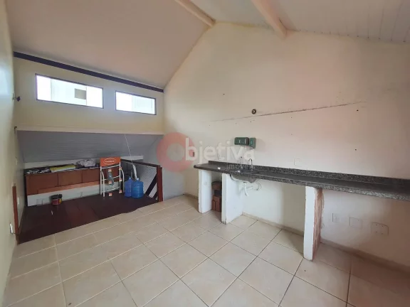 Imagem Loja duplex à venda, 66 m², Shopping do Peró - Cabo Frio