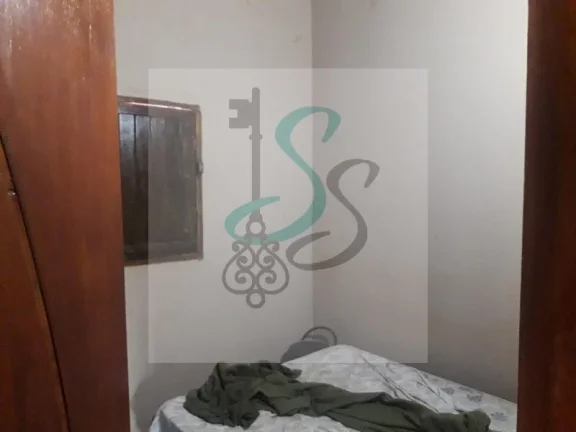 Imagem Venda de sítio em São Tomás de Aquino. O sítio com 3 alqueires, 6.000 pés de café, pasto para 10 cabeças de gado, poço artesiano com 72 m de profundi