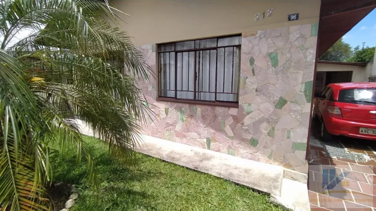 Imagem Casa para Venda em São José dos Pinhais, Três Marias, 4 dormitórios, 2 banheiros, 4 vagas