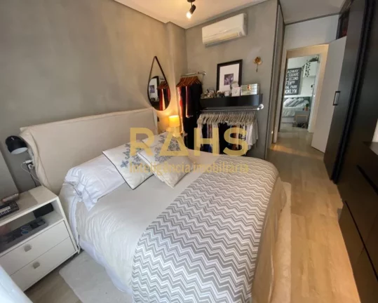 Imagem Apartamento Mobiliado em ótima região Esse lindo apartamento está localizado no Bairro Atiradores...