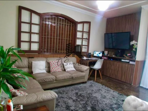 Imagem Casa 4 Quartos 2 Suítes Bairro São José