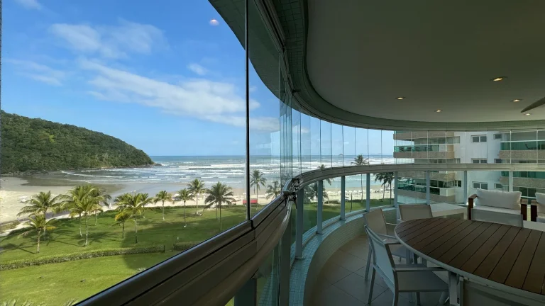 Imagem Apartamento de luxo à venda em Riviera de São Lourenço: 4 quartos, 4 suítes, 3 salas, 4 vagas de garagem e 298m² de área privativa.