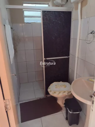 Imagem Sobrado com 2 apartamentos individuais no bairro Pinheiro Machado