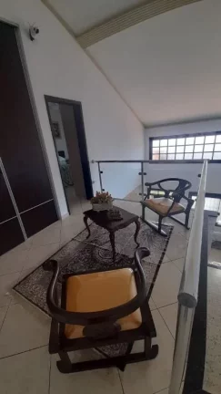 Imagem Sobrado com 4 dormitórios à venda, 327 m² por R$ 780.000,00 - Vila Amorim - Suzano/SP