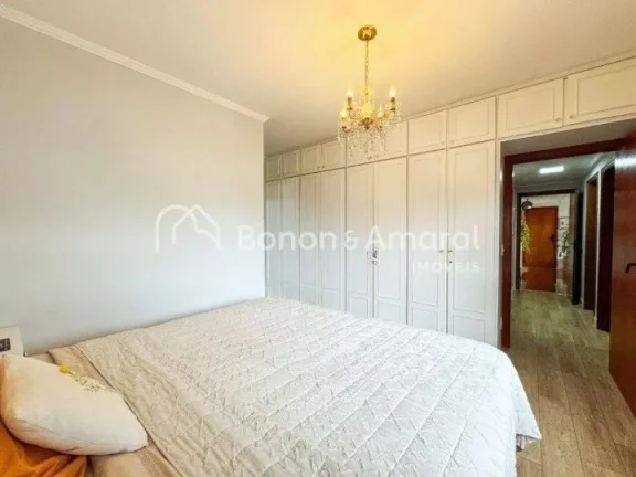 Imagem Este apartamento oferece 174 m² de área total e 148 m² de área construída, distribuídos de for...