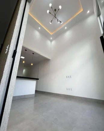 Imagem Casa 2/4 C Suite No Setor Barcelos Em Trindade