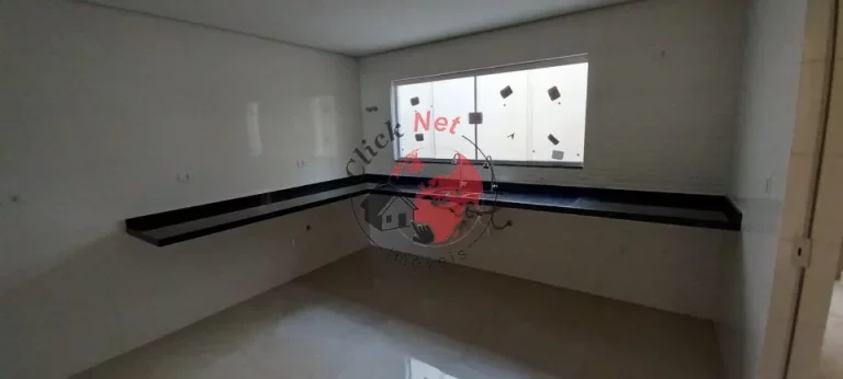 Imagem Lindo Sobrado Novo com 3 suítes e 4 vagas à Venda no bairro Demarchi em São Bernardo do Campo