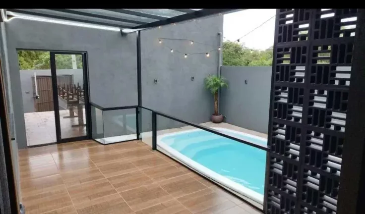 Imagem Casa com 2 dormitórios e 2 vagas de garagem - Morro do Meio | Joinville/SC