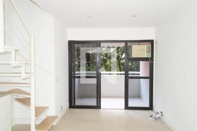 Imagem Apartamento à Venda - Barra da Tijuca, 2 Quartos, 74 m2