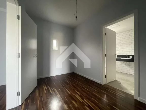 Imagem Casa de Condomínio em Chácara dos Lagos - Carapicuíba
