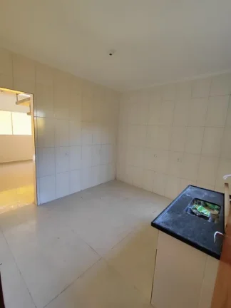 Imagem Casa para Venda em Itanhaém, Santa Teresinha, 2 dormitórios, 2 suítes, 1 banheiro, 1 vaga
