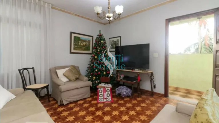 Imagem Sobrado à Venda em Sumaré - São Paulo/SP.