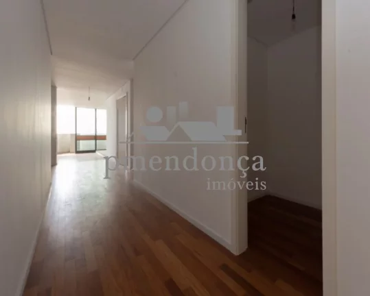 Imagem Excelente apartamento com 326m², 4 suítes e 3 vagas livres + depósito