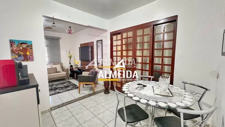 Imagem Casa com 3 dormitórios à venda, 118 m² por R$ 450.000,00 - Jardim Paulista - Rio Claro/SP