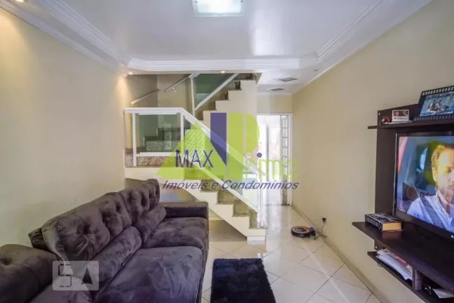 Imagem Casa em Condomínio de Alto Padrão na Vila Esperança, São Paulo-SP: 3 Quartos, 1 Suíte, 2 Vagas - 99m² de Luxo!