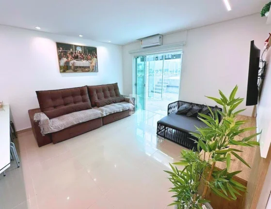 Imagem Cobertura Linear de Alto Padrão em Caiobá, Matinhos - Luxo, Conforto e 4 Quadras do Mar - R$ 1.750.000