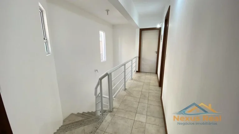 Imagem Sobrado com 3 quartos para Temporada