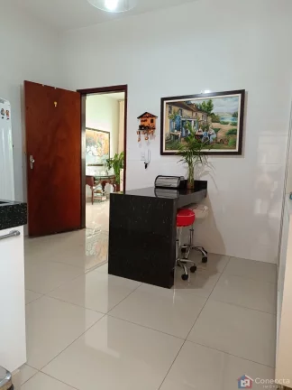 Imagem Casa Alto Padrão à Venda no Bairro Valparaíso - Patos de Minas/MG - Conforto e Modernidade