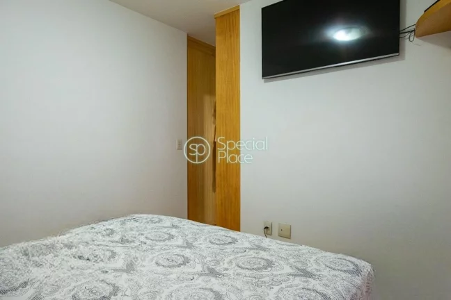 Imagem Reformado com ótima planta na Vl Romana Apartamento amplo, rico em armários, varanda envidraçada,...