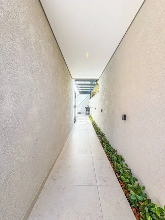 Imagem Sobrado Novo Automatizado - 138M², 3 Dorms, (1 Suíte C/ Varanda), 2 Vagas.