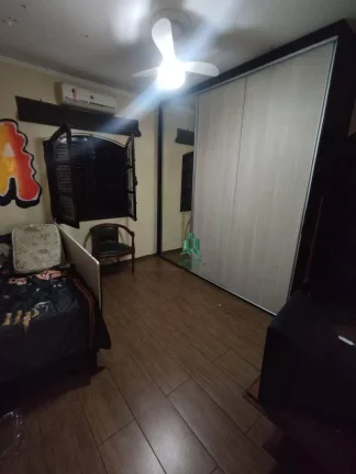 Imagem Casa com 3 dormitórios à venda, 200 m² por R$ 827.000,00 - Jardim Bom Clima - Guarulhos/SP