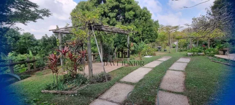 Imagem Casa com 3 dormitórios sendo 1 suite à venda por R$ 1.100.000 - Condomínio Portal de São Francisco - Sorocaba/SP