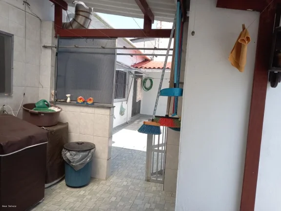 Imagem Casa para Venda em Mongaguá, Balneário Itaóca, 3 dormitórios, 3 banheiros, 3 vagas