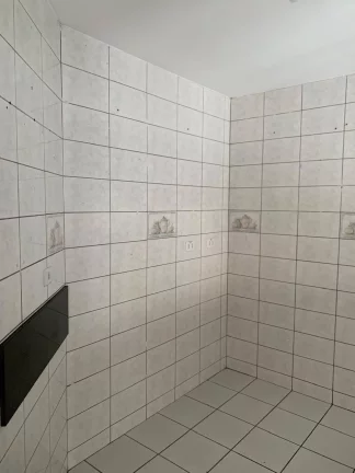 Imagem Sobrado no Boqueirão - Frente para Rua - R$530 mil