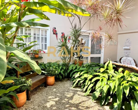 Imagem Excelente residência plana, parcialmente averbada, localizada no bairro América, próximo ao Super...