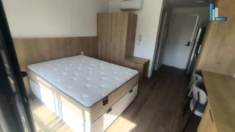 Imagem Apartamento mobiliado para morar e investir à venda em São Paulo, perto da estação de metrô Santa Cecília com 24m2