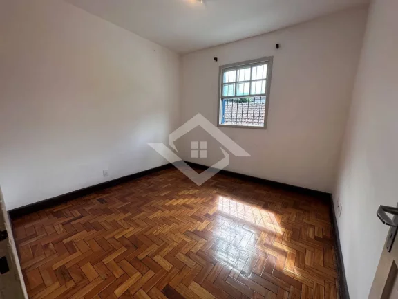 Imagem Casa Ampla e Sofisticada na Rua Saldanha Marinho, Castelânea, Petrópolis